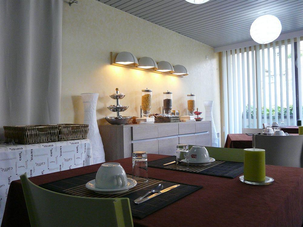 Brit Hotel Du Ban 쇼드-재그 외부 사진