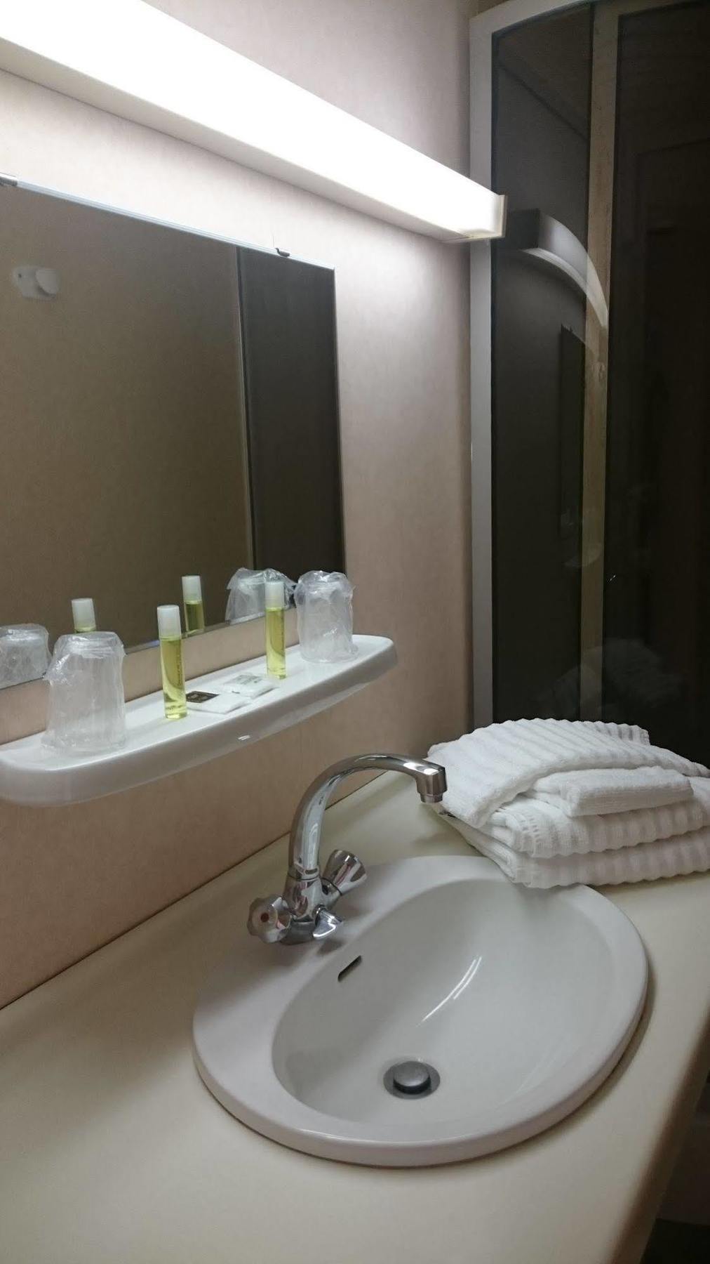 Brit Hotel Du Ban 쇼드-재그 외부 사진